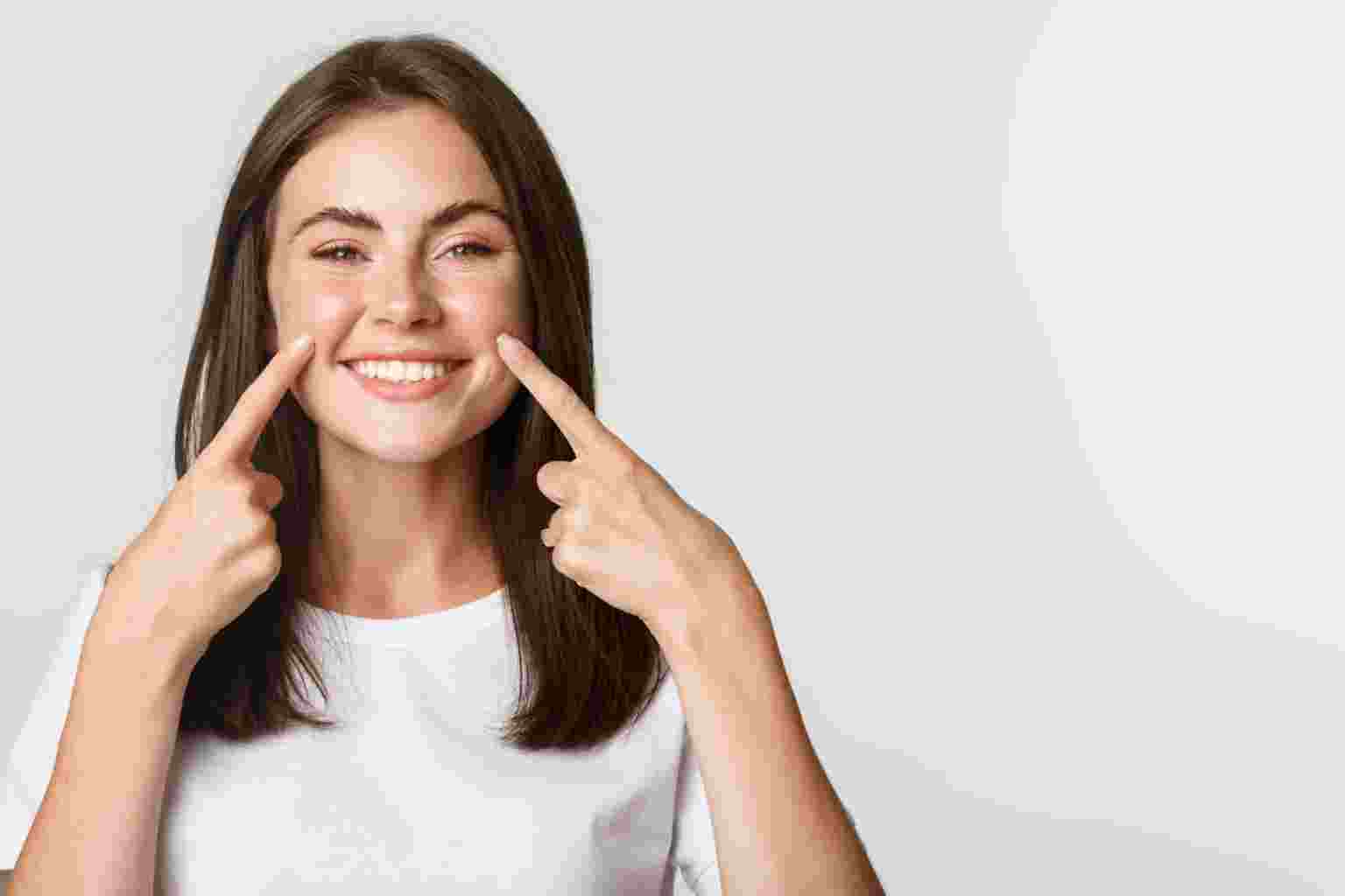 Svelati i Segreti di un Sorriso Splendente con Dentifricio Az 3D Ultrawhite!